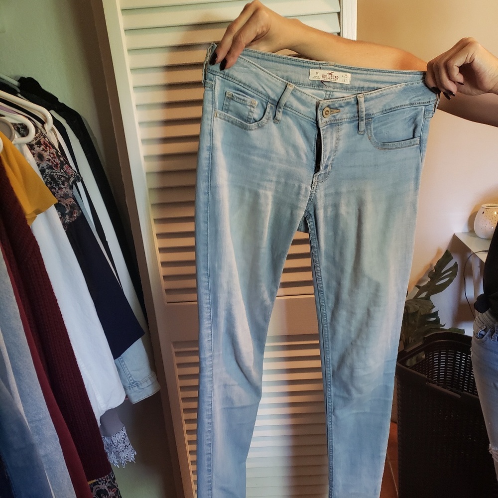 Hollister jeans